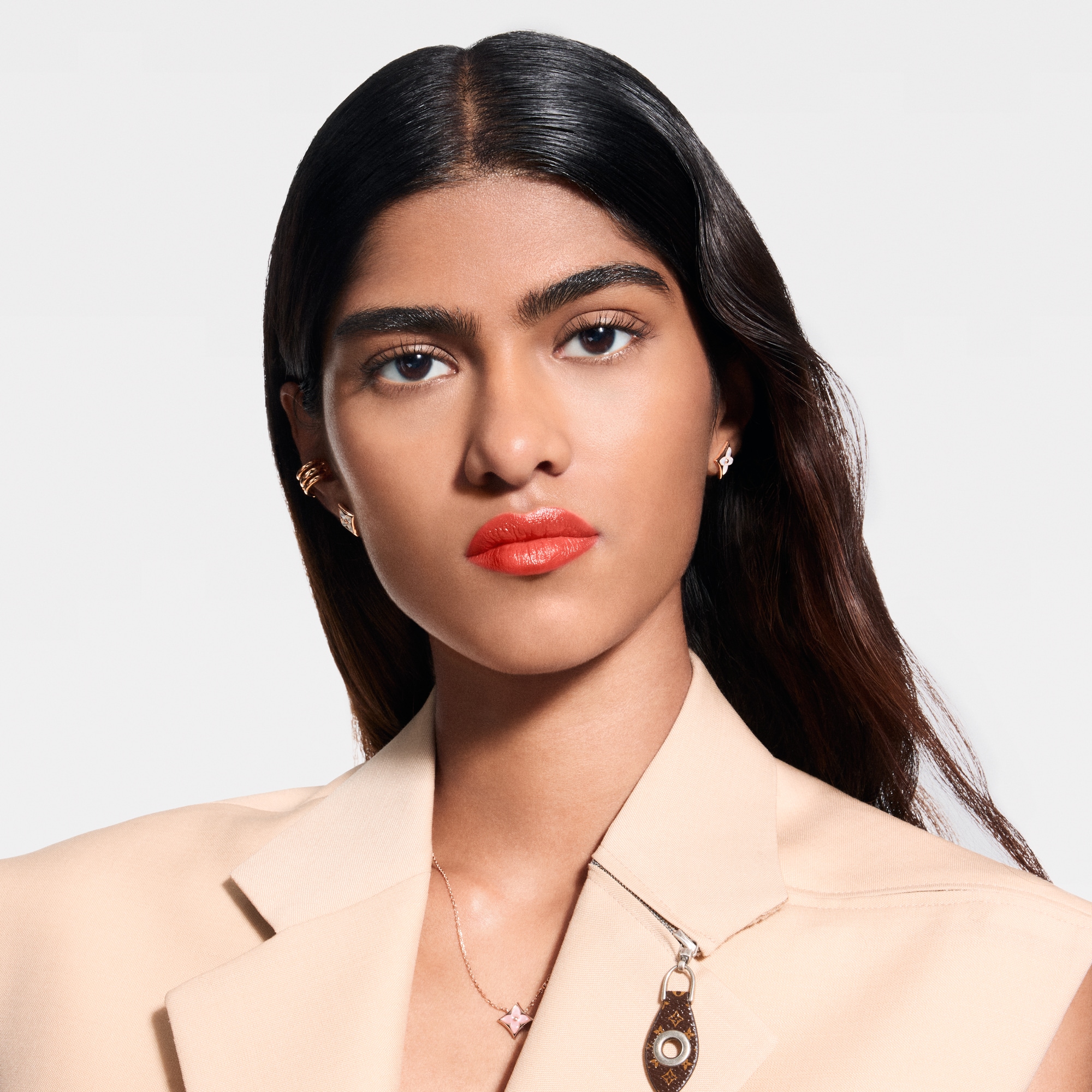 LV ルージュ - サテン リップスティック ｜ルイ・ヴィトン 公式サイト